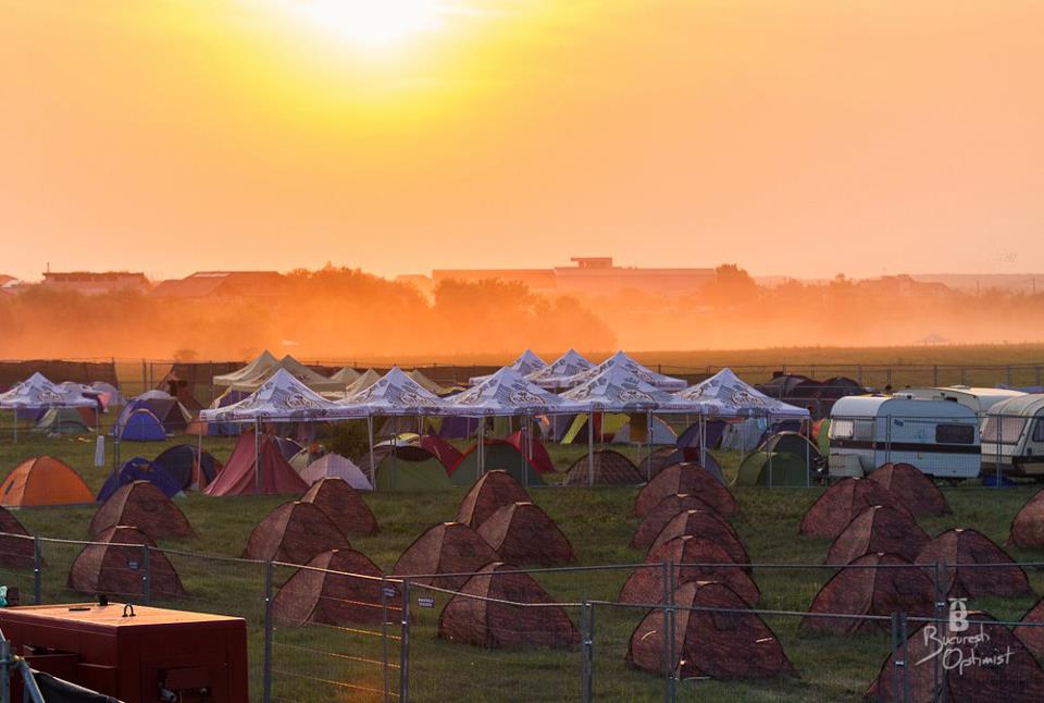 Corturi de inchiriat si asistenta tehnica in campingul B’Estfest Summer Camp